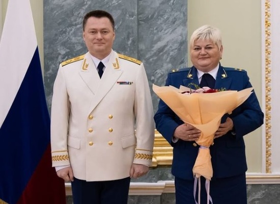 Первому зампрокурора Волгоградской области присвоили чин госсоветника юстиции